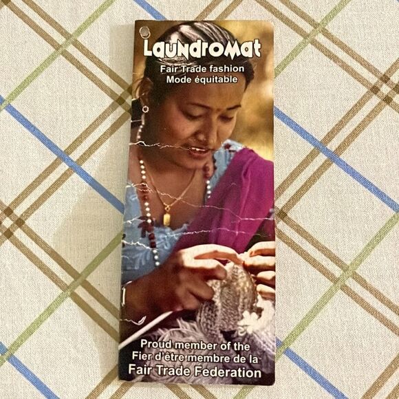 Men’s Fair Trade Large Black Wool Jacket - Picture 4 of 5